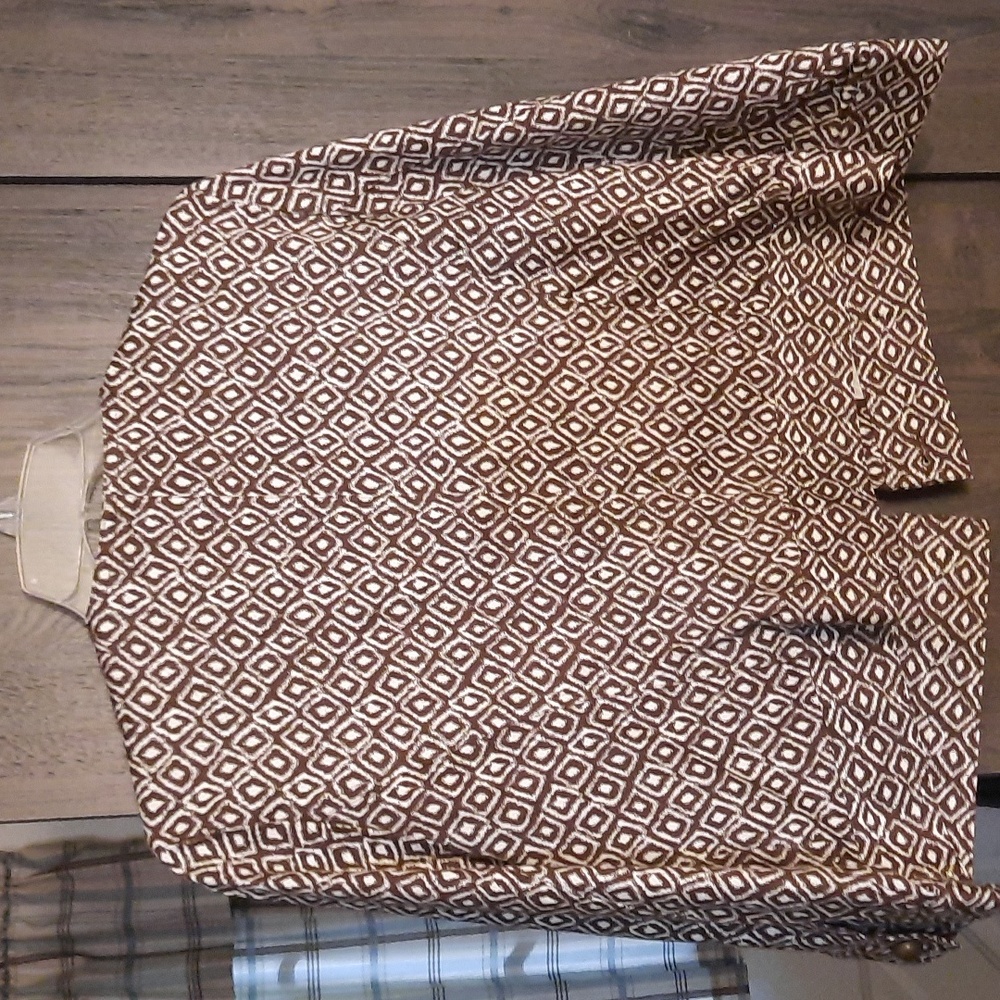 Pretty Ruby Rd. Jacket - Picture 2 of 4